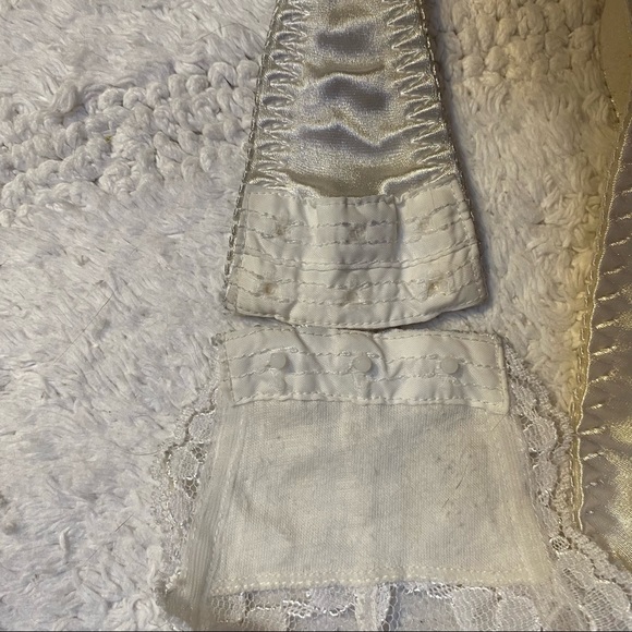 VINTAGE Victoria Secret Ivory body suit - Picture 7 of 9